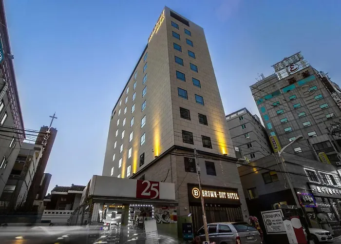 Brown-dot Hadan Hotel